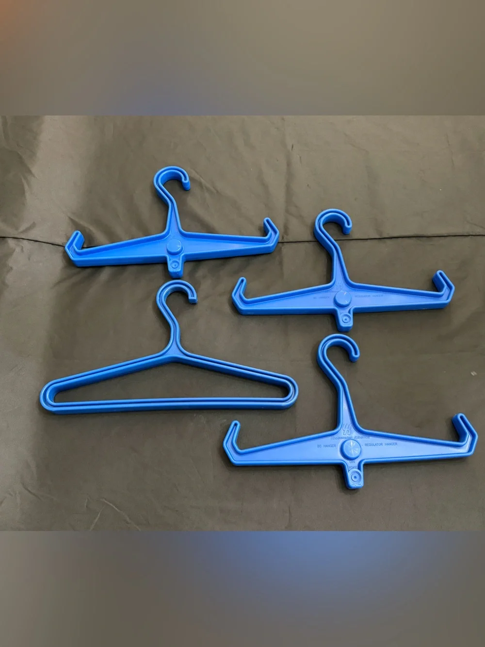 Underwater Kinetics BC Regulator Hanger Blue Scuba Diving Heavy Duty Organizer